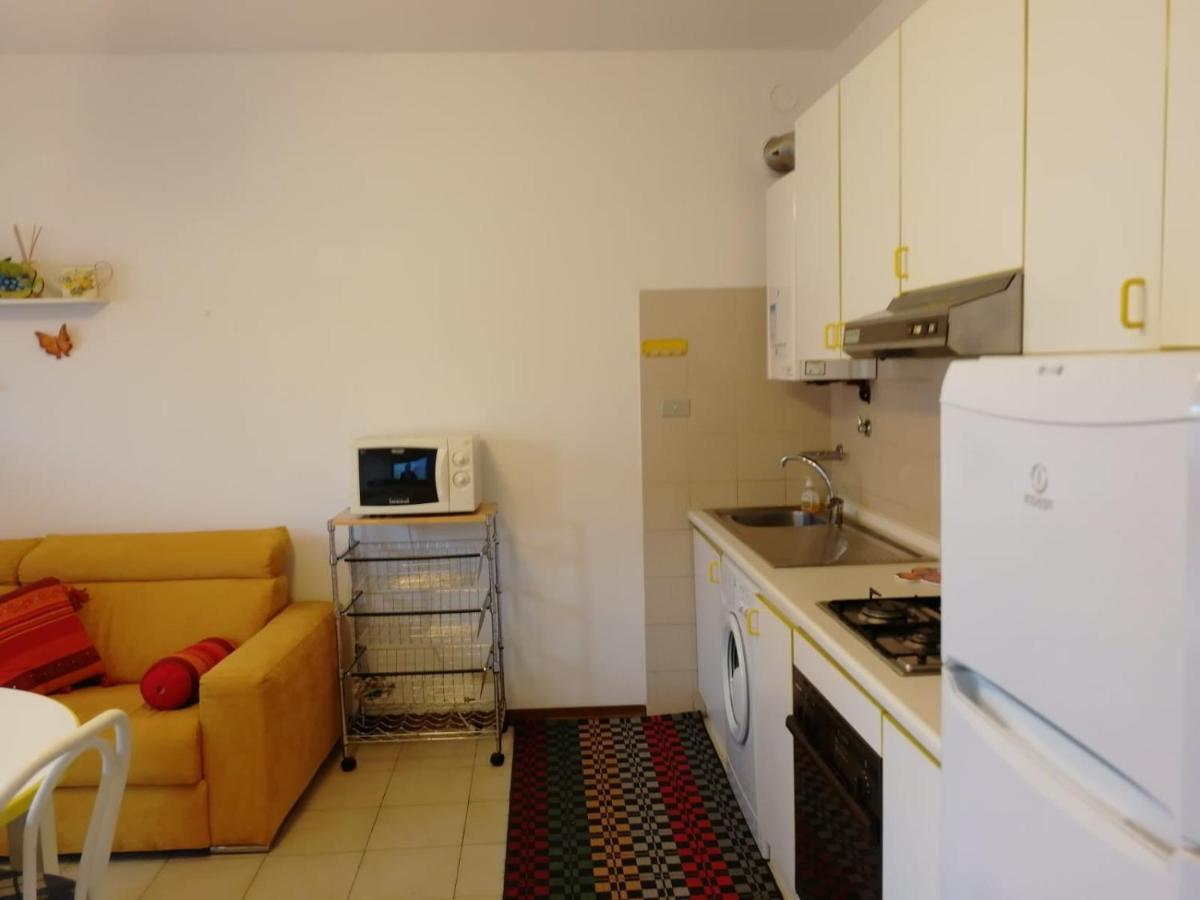 Appartement La Casa Dei Bebi à Carrare Extérieur photo